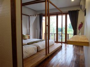 Hotel Sri Chiang Yeun House Chiang Mai Exterior foto